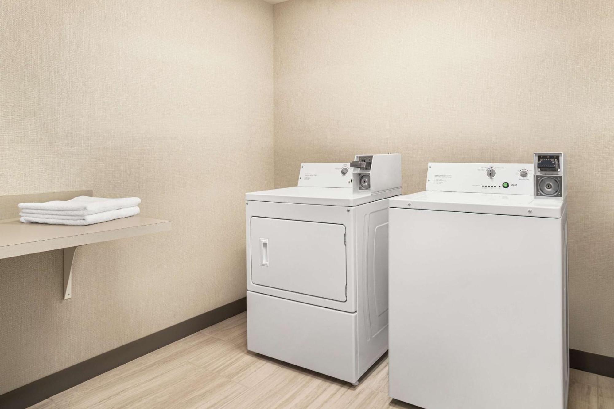 Country Walk Hampton Inn & Suites Miami, Kendall, Executive Airport מראה חיצוני תמונה